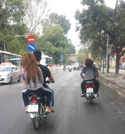 Giao thông Hà Nội 2 ngày sau nghỉ Tết: Vẫn 